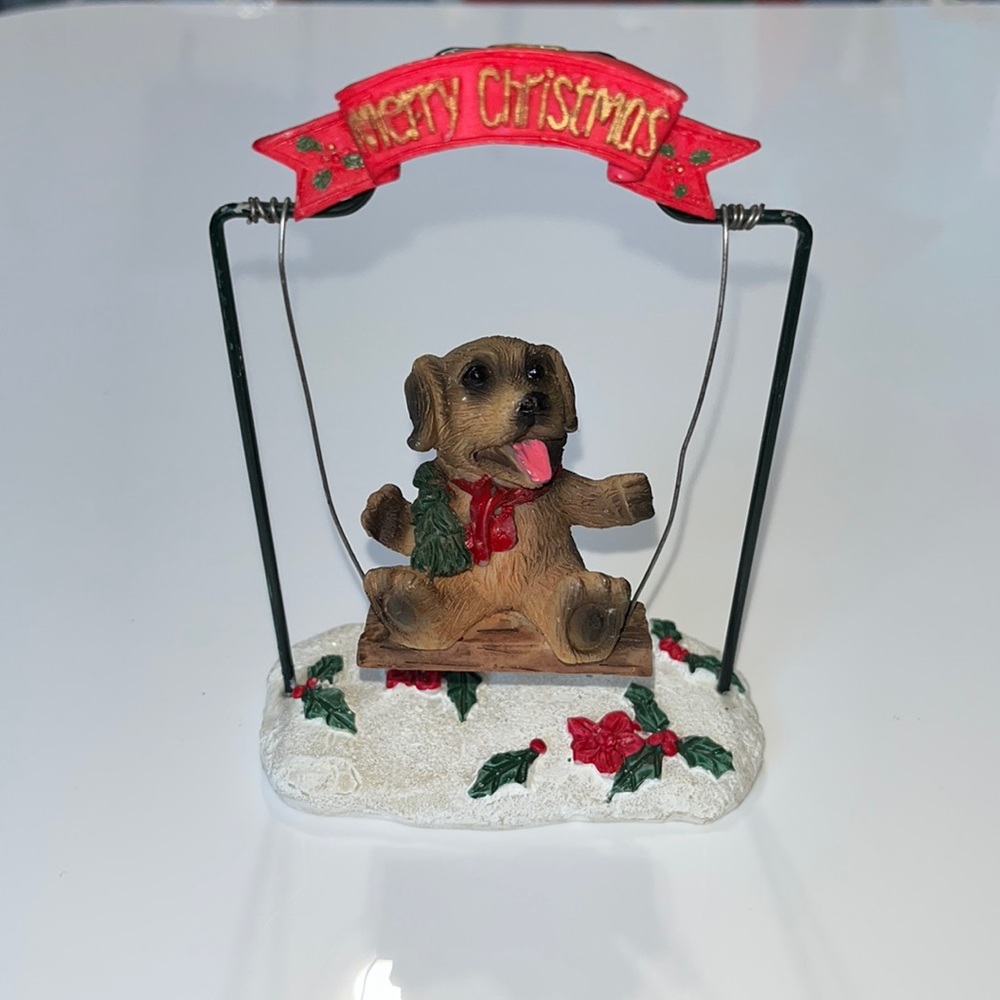 1999 Ceramic World Inc. Vintage Ceramic Merry Christmas Holiday Decor Dog Swing